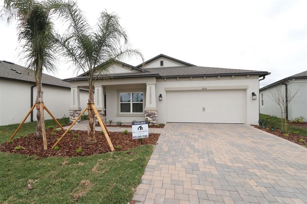 Recently Sold: $444,990 (3 beds, 2 baths, 2095 Square Feet)