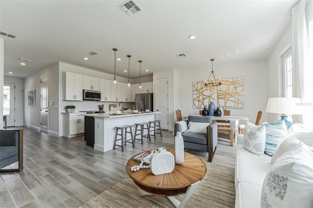 Recently Sold: $412,513 (3 beds, 2 baths, 1580 Square Feet)