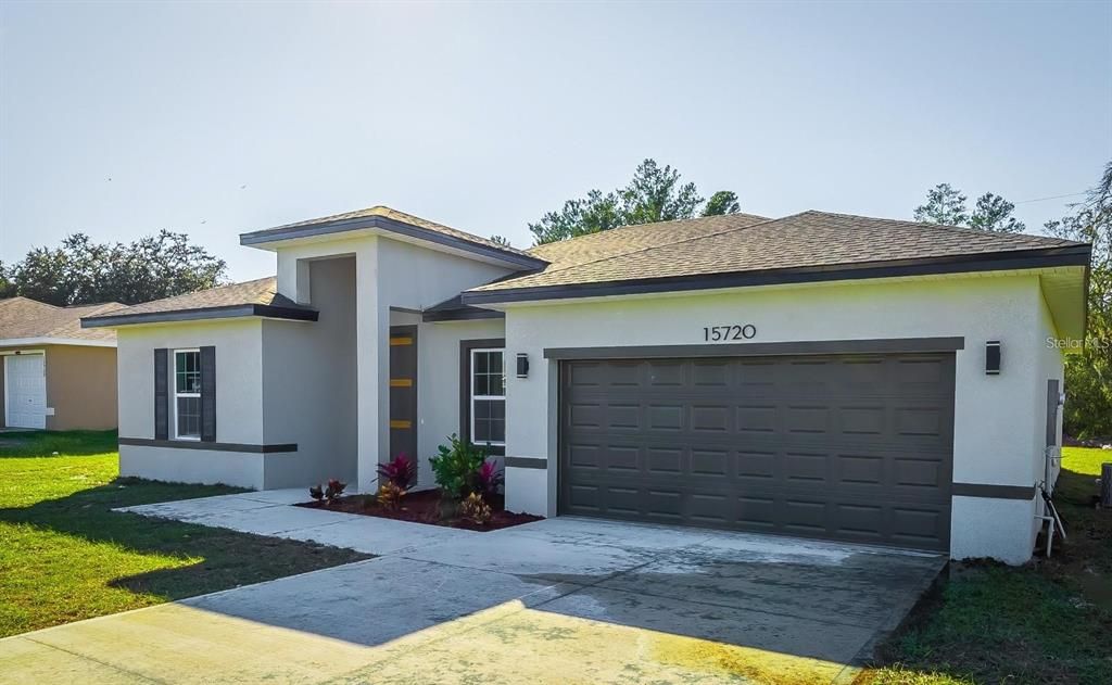 Active With Contract: $318,000 (4 beds, 2 baths, 1630 Square Feet)