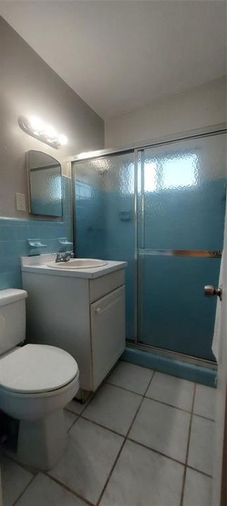 Active With Contract: $189,000 (2 beds, 1 baths, 645 Square Feet)