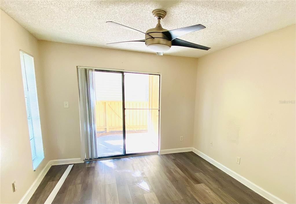 Recently Rented: $1,250 (1 beds, 1 baths, 684 Square Feet)