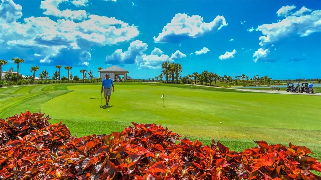 Active With Contract: $3,000 (2 beds, 2 baths, 1533 Square Feet)