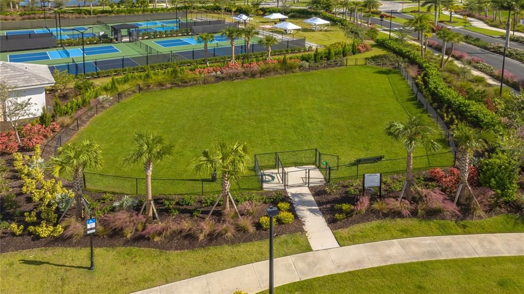 Active With Contract: $3,000 (2 beds, 2 baths, 1533 Square Feet)