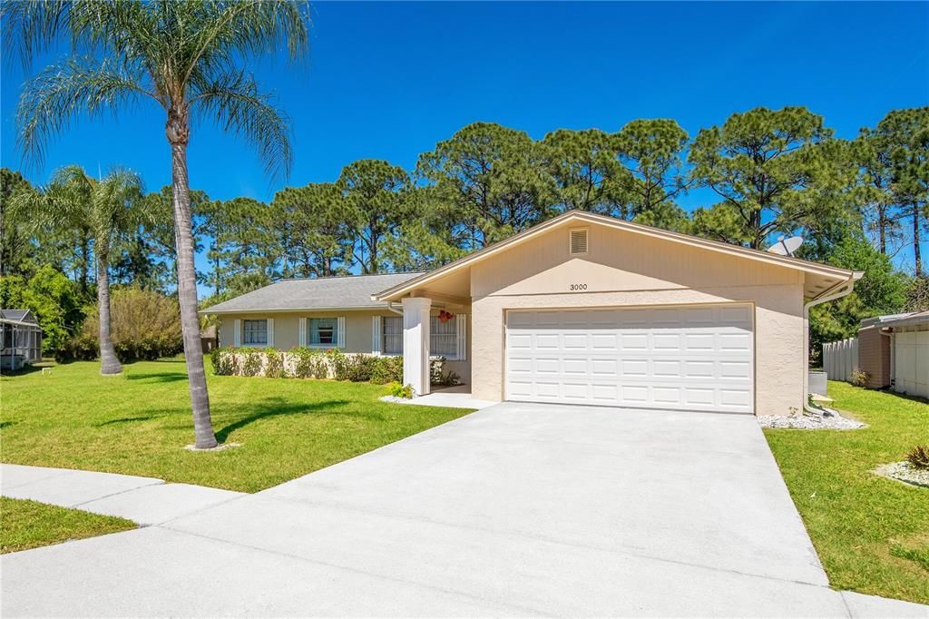 Recently Sold: $365,000 (4 beds, 2 baths, 1743 Square Feet)