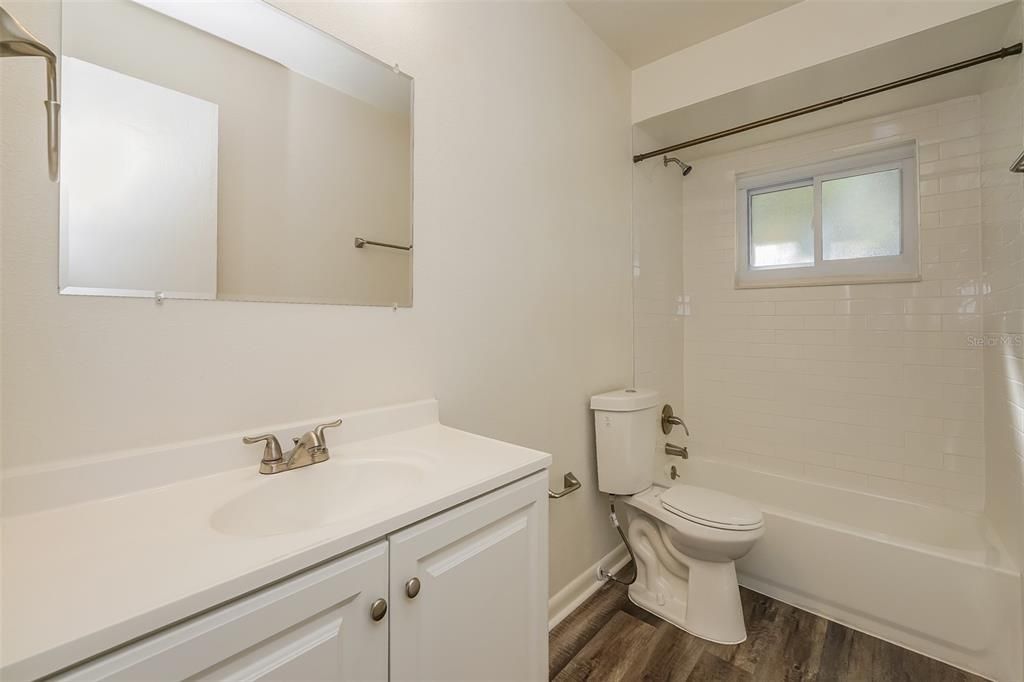 For Sale: $315,000 (3 beds, 2 baths, 1799 Square Feet)