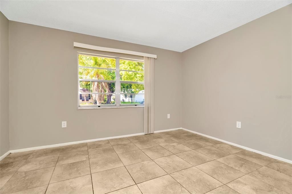 Recently Sold: $255,000 (2 beds, 2 baths, 1414 Square Feet)