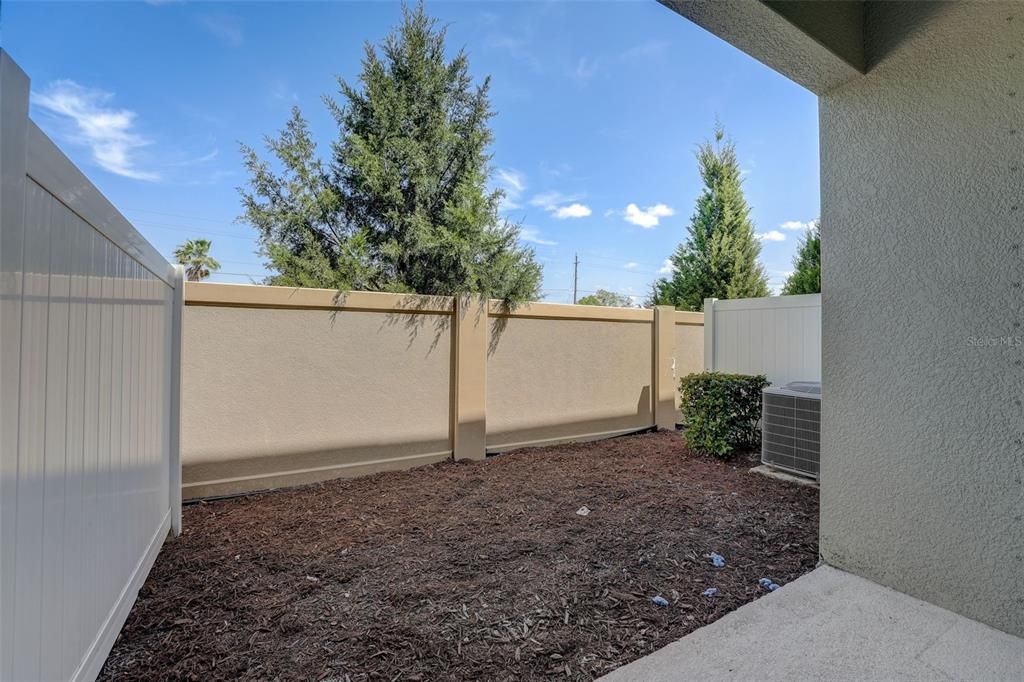 Active With Contract: $379,900 (3 beds, 2 baths, 1632 Square Feet)