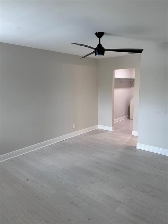 For Sale: $350,000 (2 beds, 2 baths, 1200 Square Feet)
