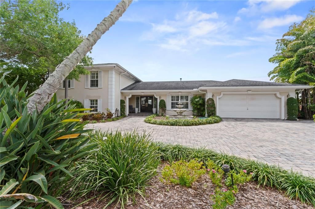 Active With Contract: $2,750,000 (3 beds, 3 baths, 3436 Square Feet)