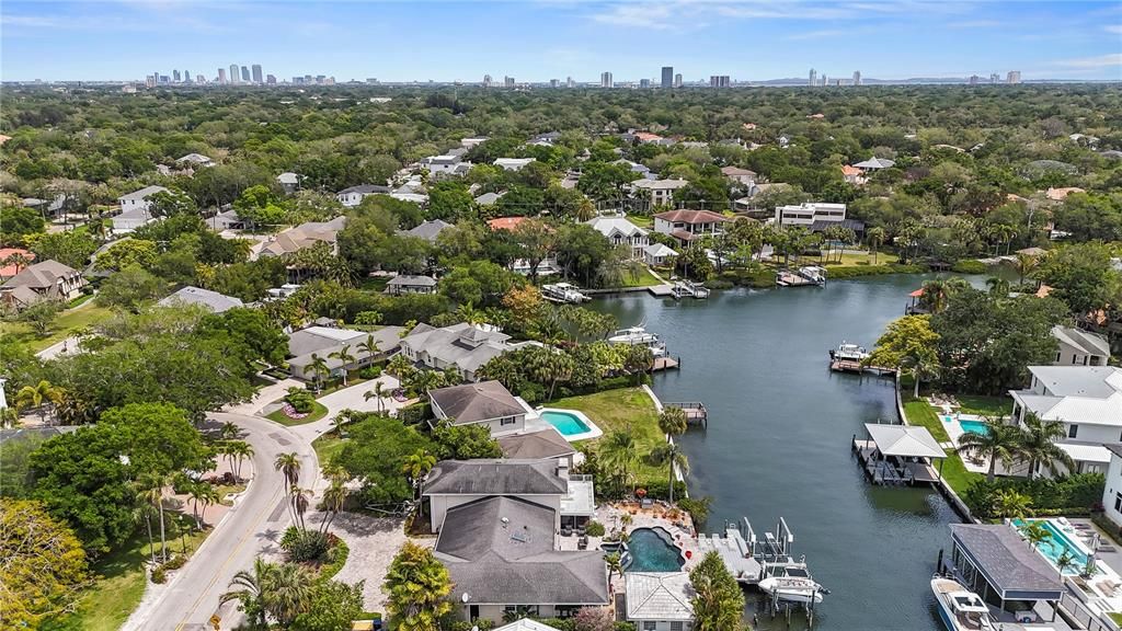 Active With Contract: $2,750,000 (3 beds, 3 baths, 3436 Square Feet)