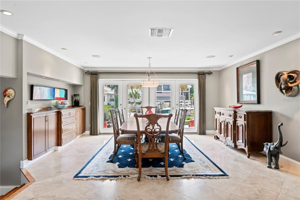 Active With Contract: $2,750,000 (3 beds, 3 baths, 3436 Square Feet)