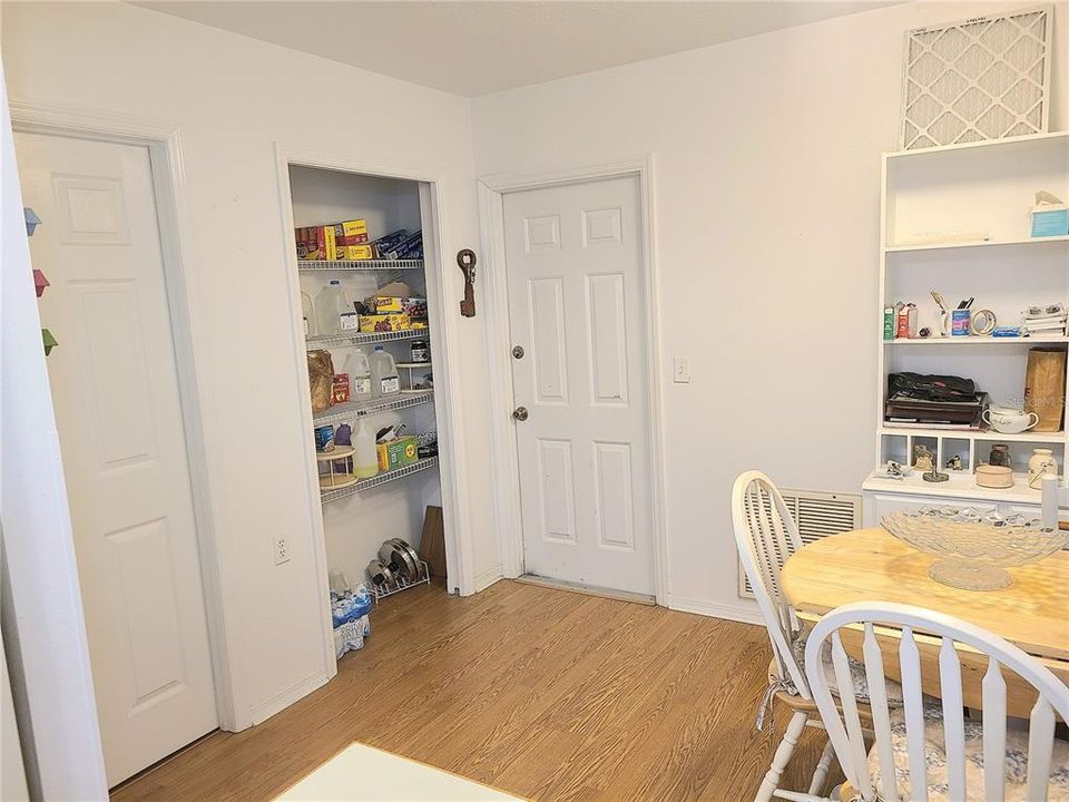 Eat in area of kitchen with pantry
