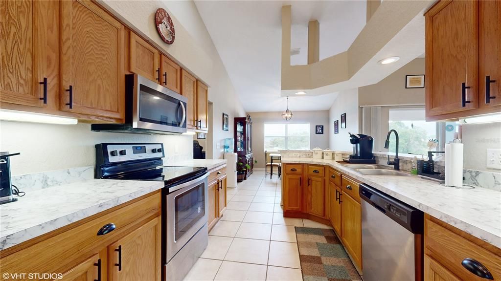 For Sale: $375,000 (4 beds, 2 baths, 1748 Square Feet)