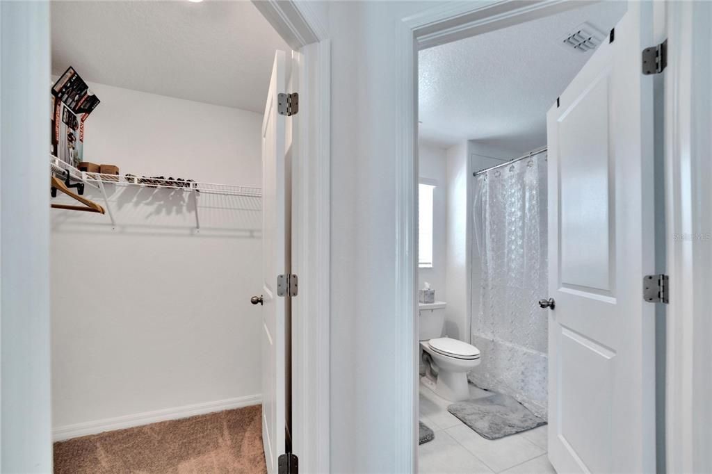 Active With Contract: $2,100 (2 beds, 2 baths, 1642 Square Feet)