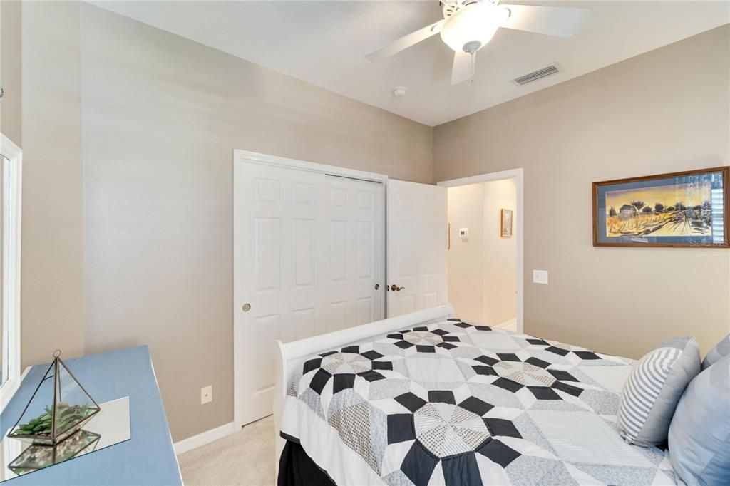 For Sale: $324,900 (3 beds, 2 baths, 1616 Square Feet)