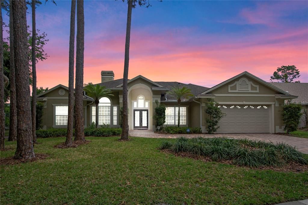Craving sunshine, relaxation, and a taste of the good life? This home could be your Florida dream come true.