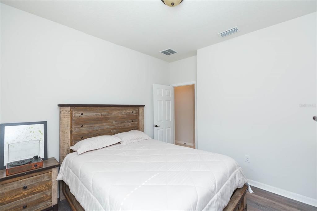 For Sale: $415,000 (3 beds, 2 baths, 1950 Square Feet)