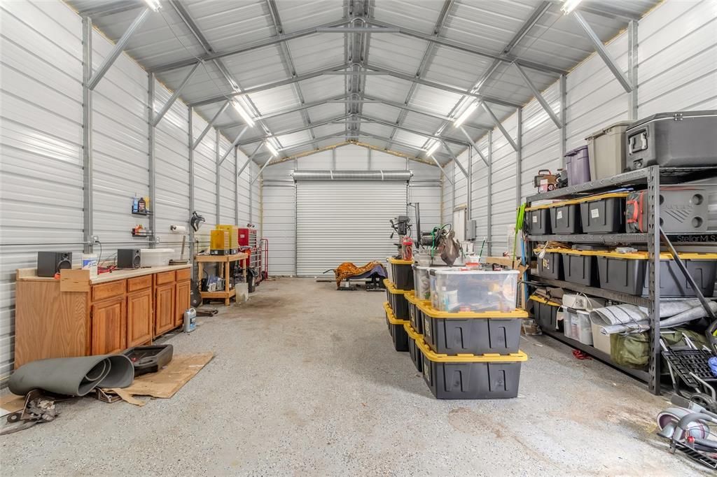 40' x 20' Metal Workshop with electricity