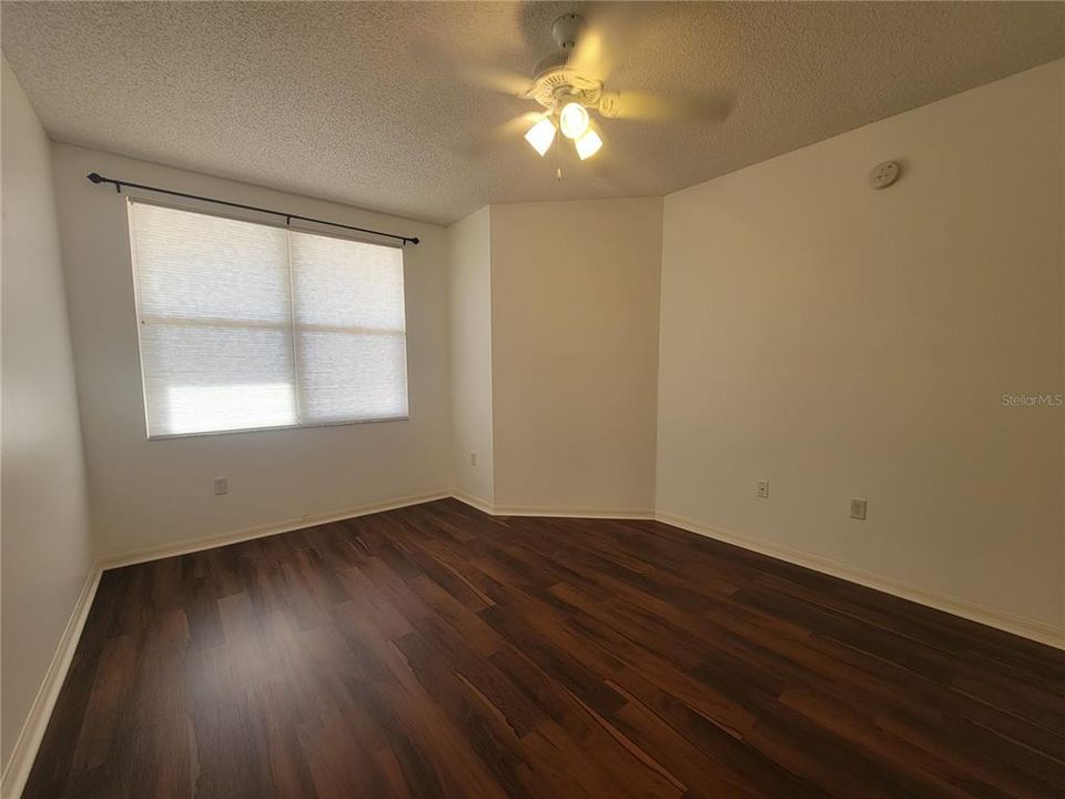 For Rent: $2,800 (3 beds, 2 baths, 1470 Square Feet)