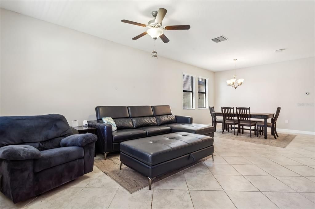 Active With Contract: $409,900 (4 beds, 3 baths, 2061 Square Feet)