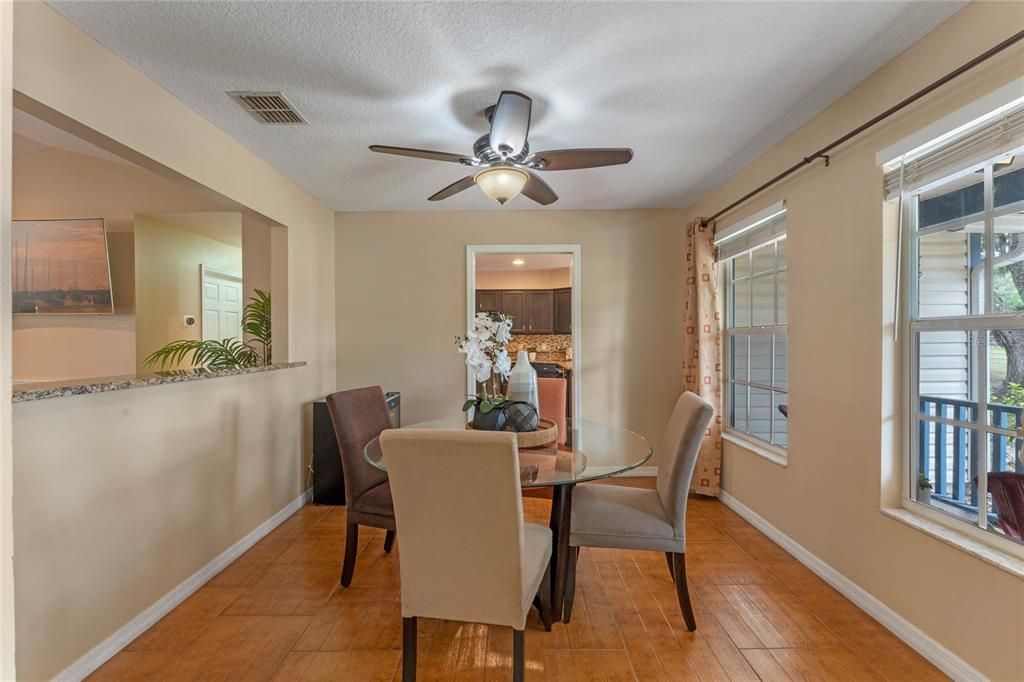 Recently Sold: $715,000 (3 beds, 2 baths, 2124 Square Feet)
