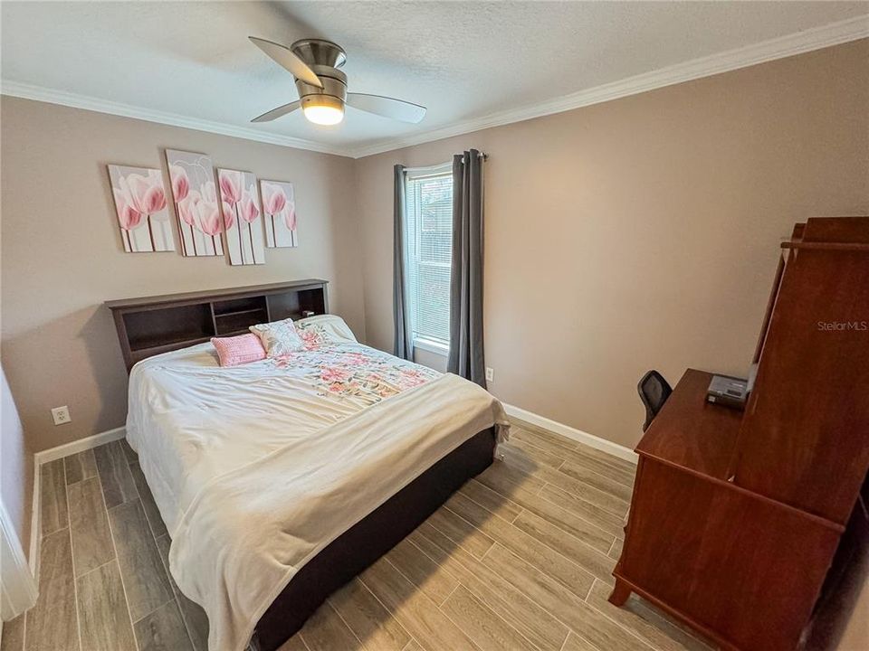 Active With Contract: $168,500 (2 beds, 2 baths, 800 Square Feet)