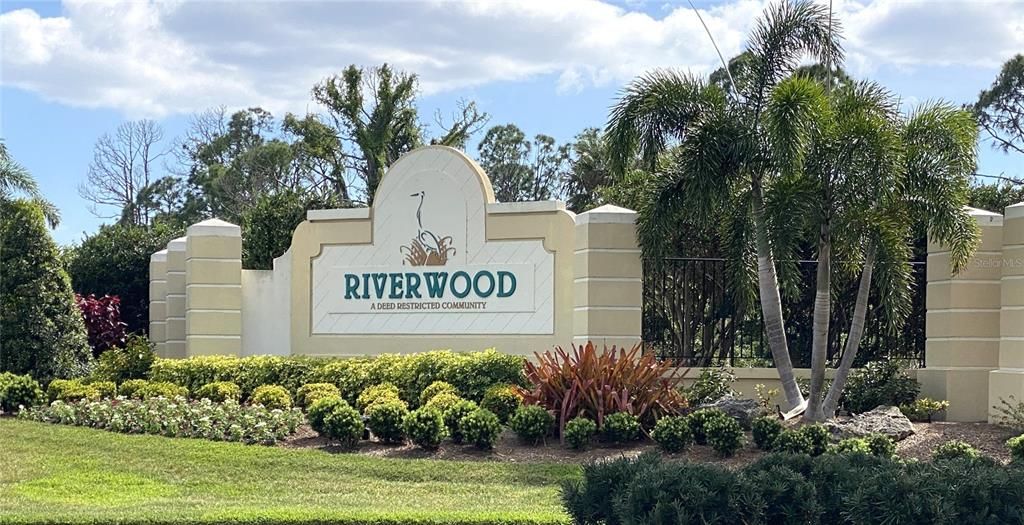 Riverwood Community Entrance