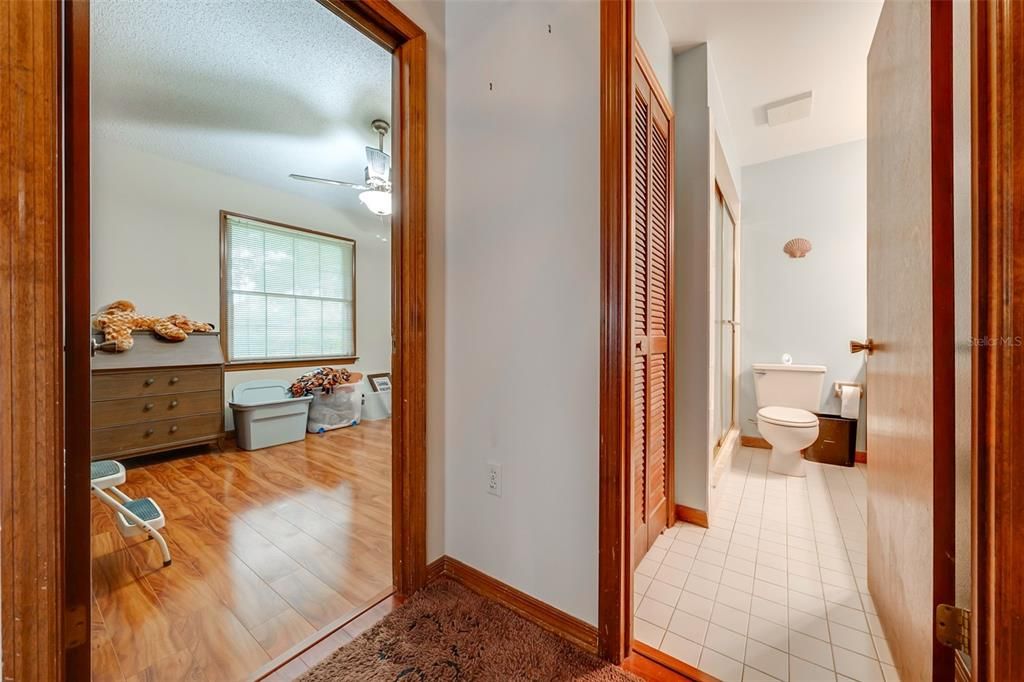 Recently Sold: $295,500 (2 beds, 2 baths, 1460 Square Feet)