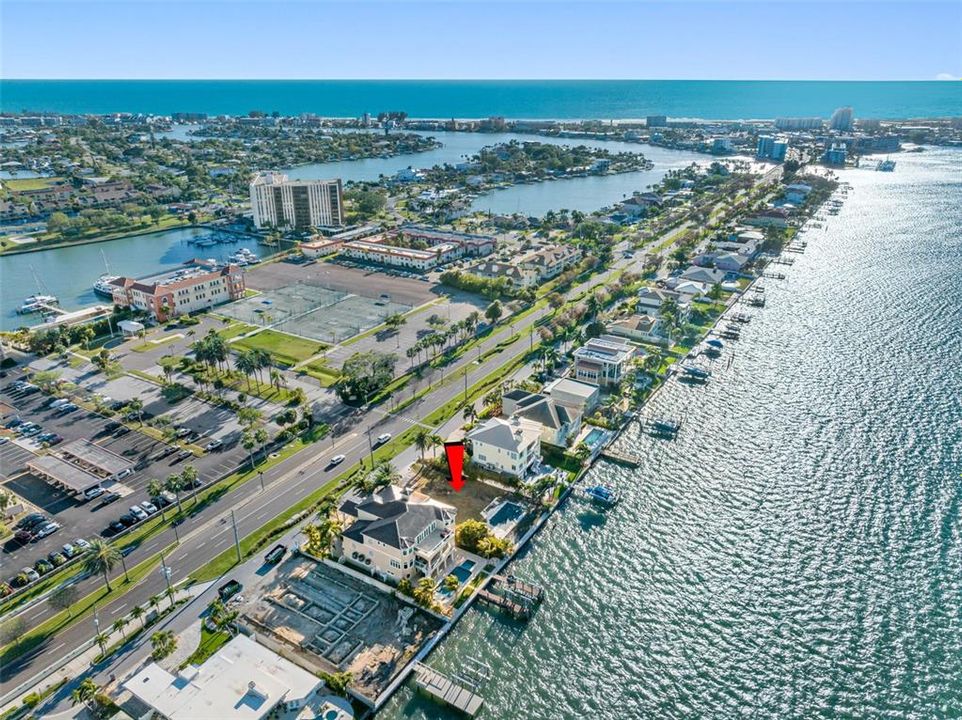 Very Close proximity to the beaches and Gulf