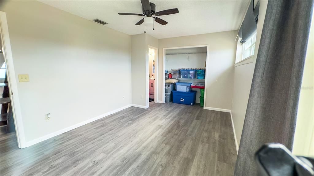 Recently Sold: $278,900 (2 beds, 2 baths, 1106 Square Feet)