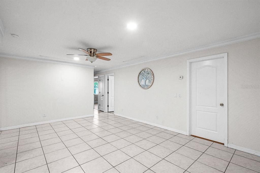 Active With Contract: $399,000 (4 beds, 2 baths, 1914 Square Feet)