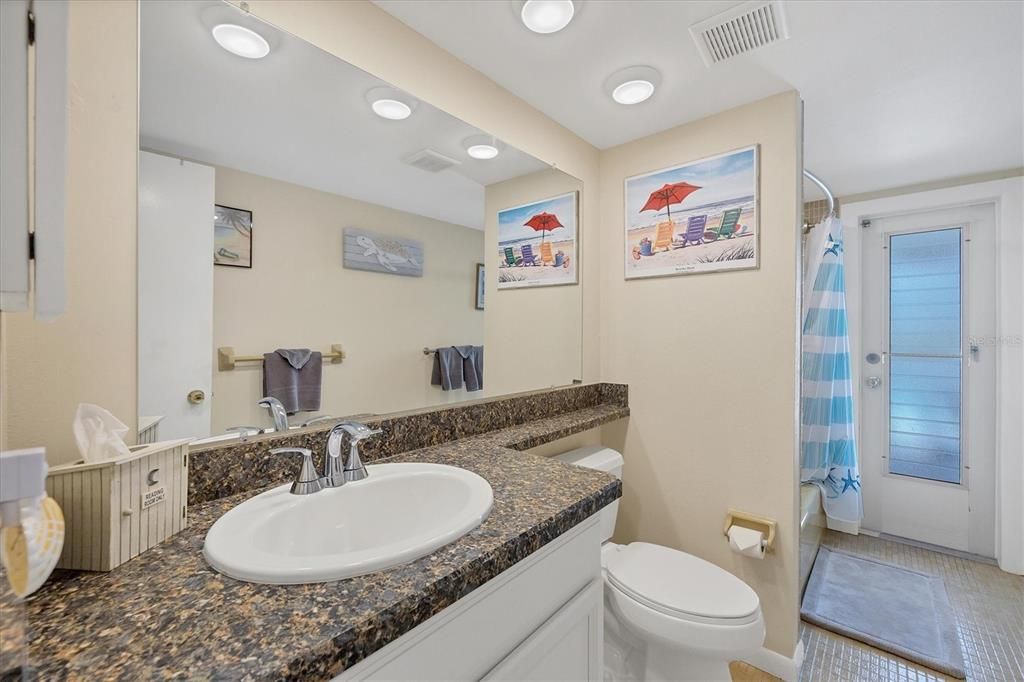 guest bathroom/& pool bath access