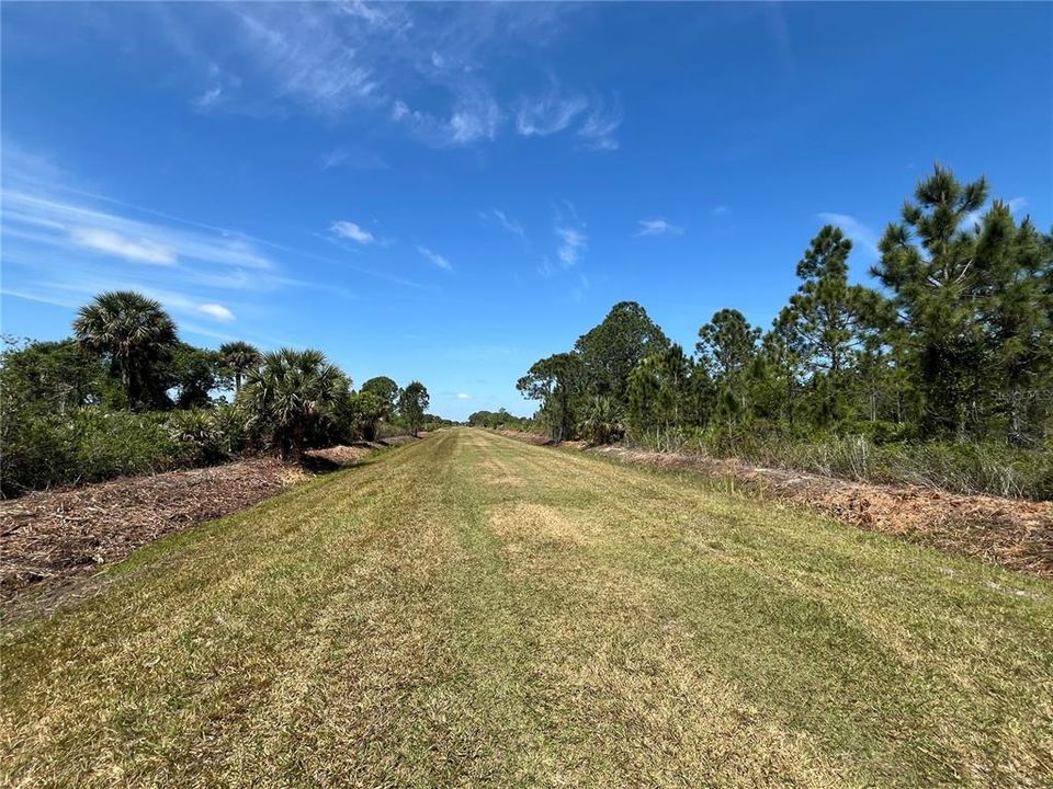 For Sale: $22,400 (1.25 acres)