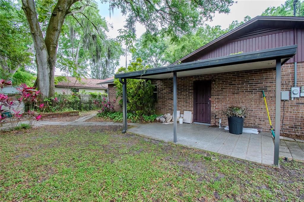 Recently Sold: $490,000 (3 beds, 2 baths, 1780 Square Feet)