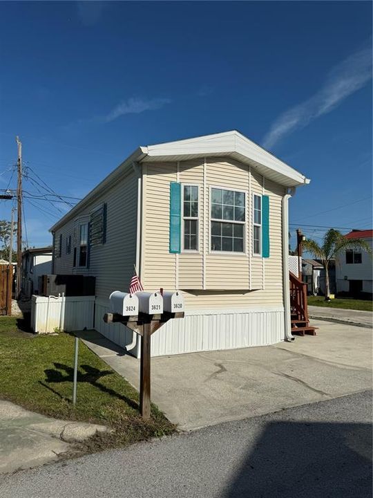 Recently Sold: $219,000 (2 beds, 1 baths, 480 Square Feet)