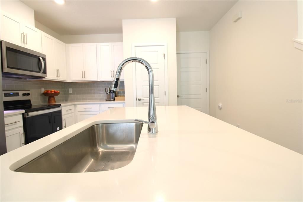 For Rent: $2,475 (3 beds, 2 baths, 1488 Square Feet)