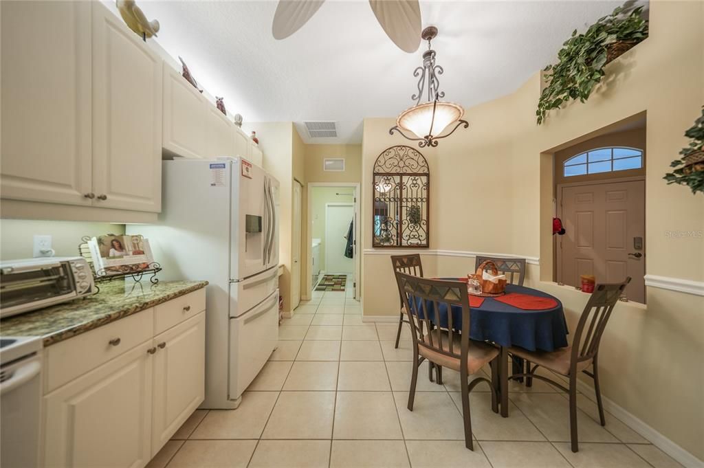 Active With Contract: $399,900 (2 beds, 2 baths, 1639 Square Feet)