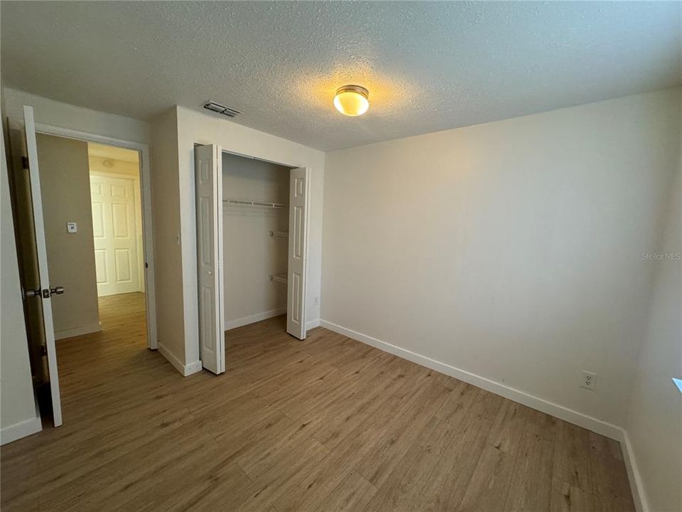 For Sale: $204,900 (3 beds, 1 baths, 1225 Square Feet)