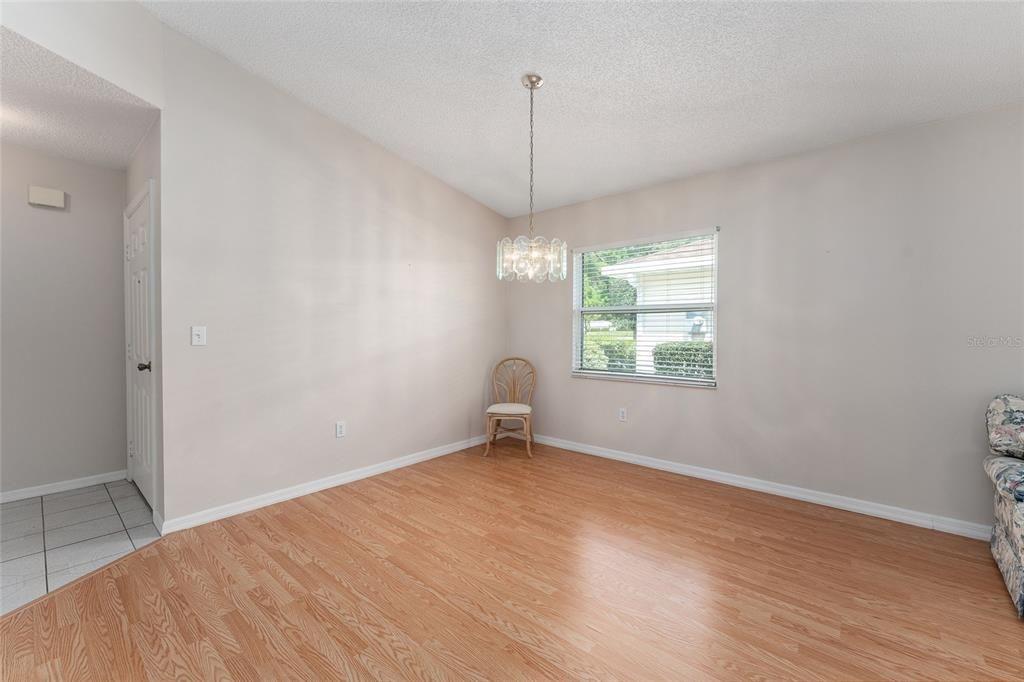 For Sale: $219,000 (2 beds, 2 baths, 1168 Square Feet)