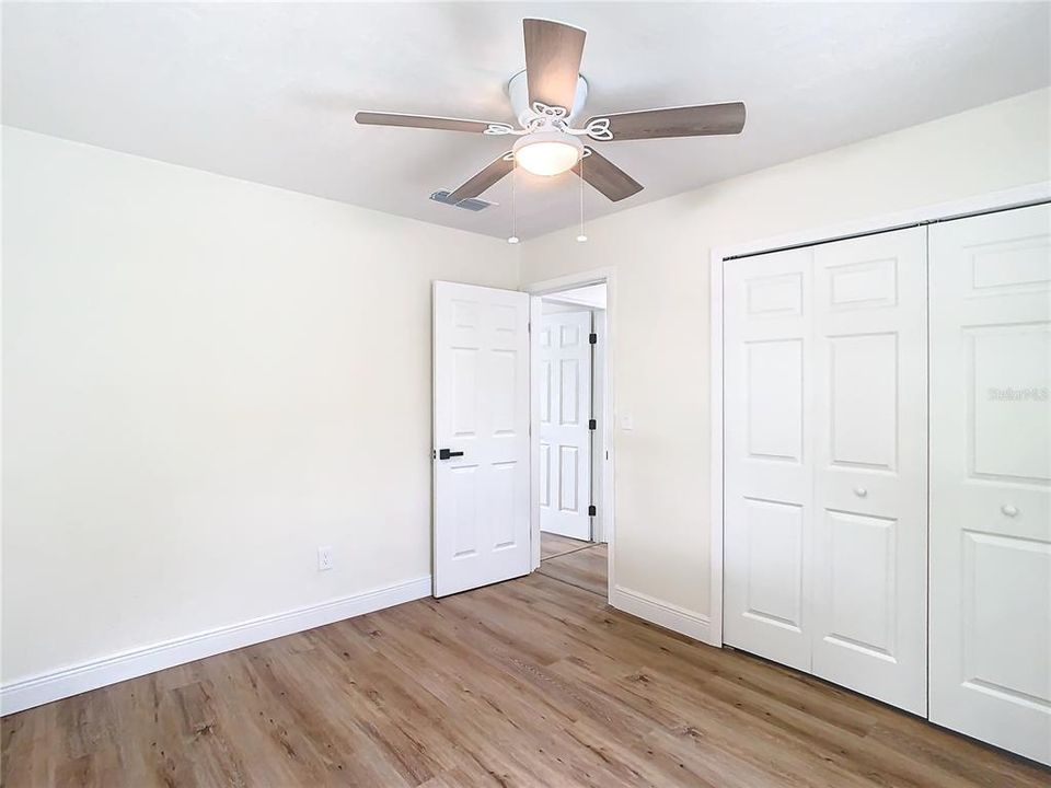 For Sale: $335,000 (3 beds, 2 baths, 1356 Square Feet)