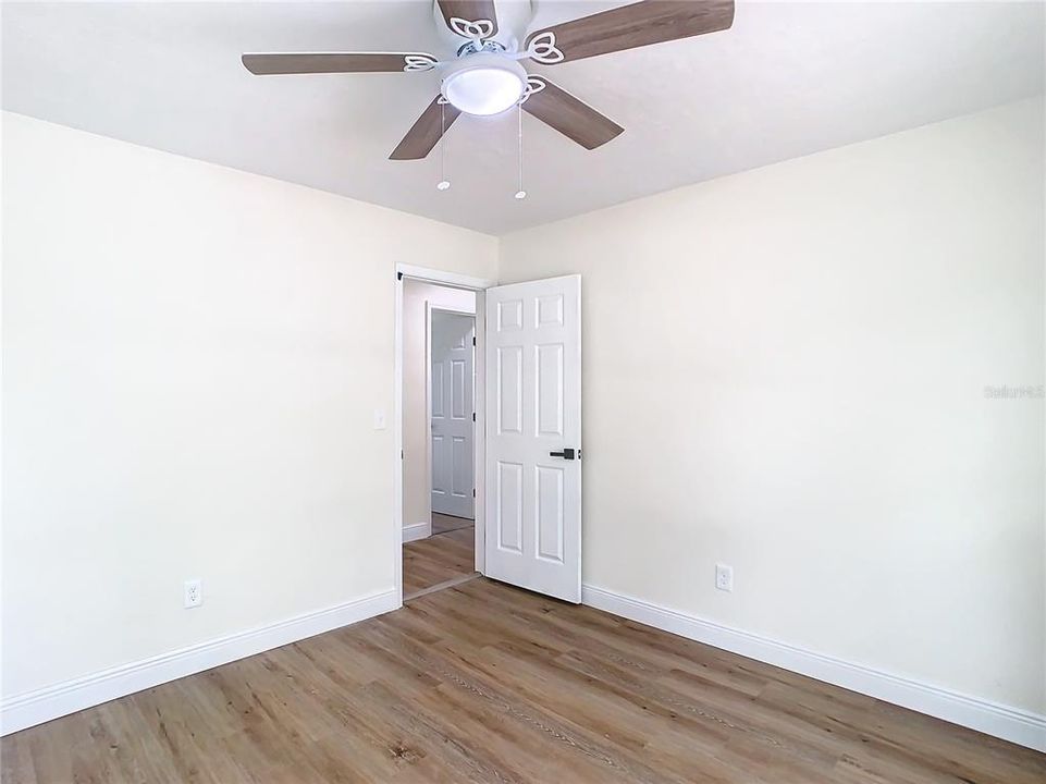 For Sale: $335,000 (3 beds, 2 baths, 1356 Square Feet)