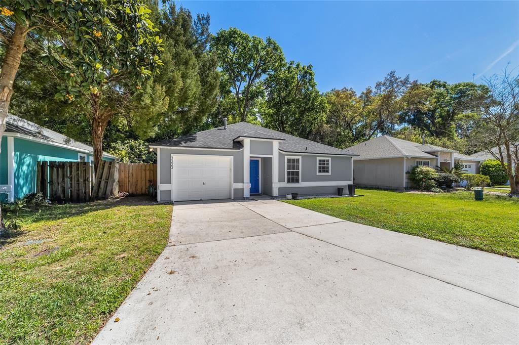 Recently Sold: $299,900 (3 beds, 2 baths, 1318 Square Feet)