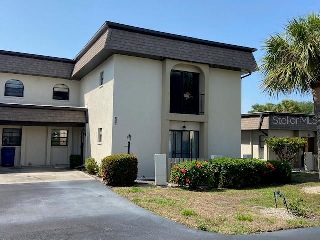 Recently Sold: $169,000 (2 beds, 2 baths, 1222 Square Feet)
