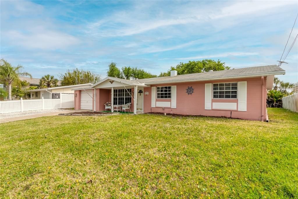 Recently Sold: $500,000 (3 beds, 2 baths, 1245 Square Feet)