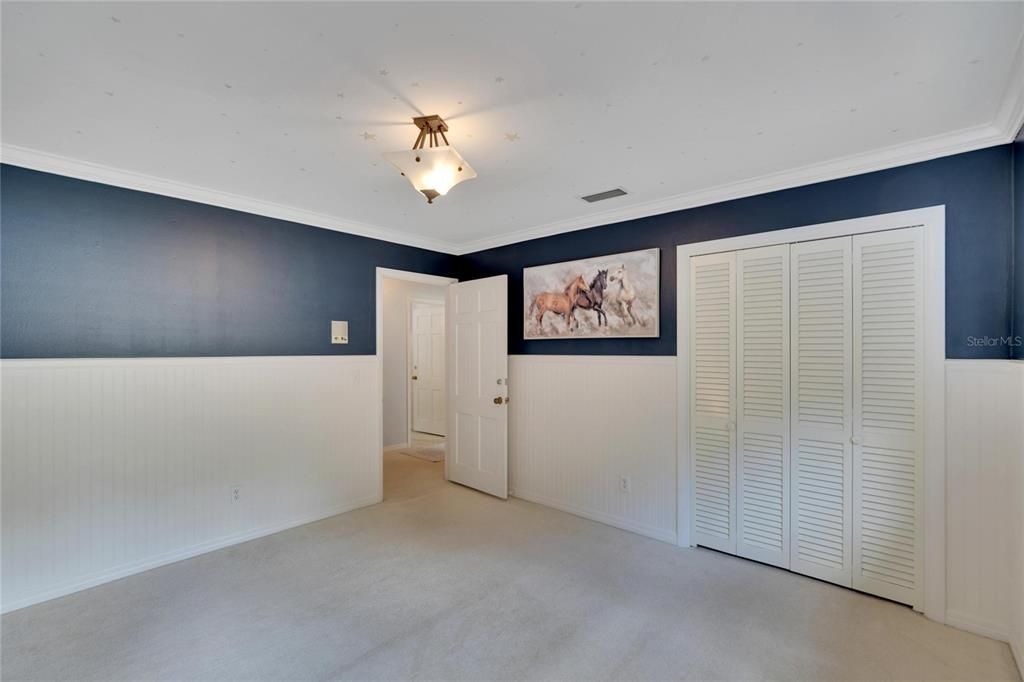 Active With Contract: $435,000 (3 beds, 2 baths, 2523 Square Feet)