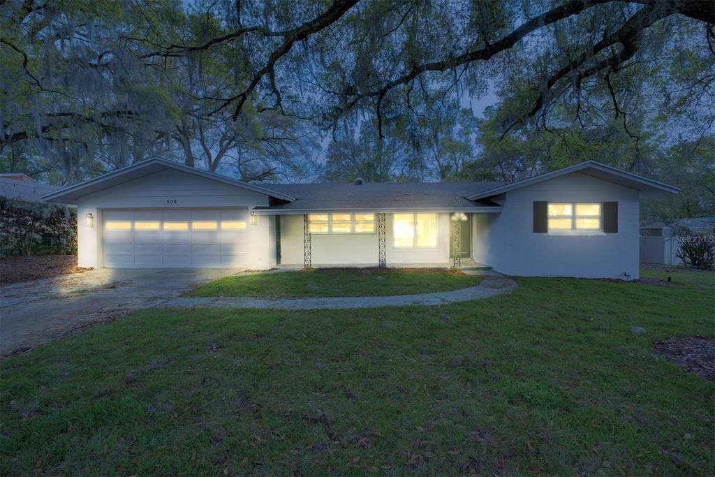 Recently Sold: $449,729 (3 beds, 2 baths, 1777 Square Feet)