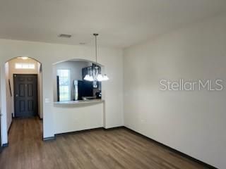 Active With Contract: $1,800 (2 beds, 2 baths, 1120 Square Feet)