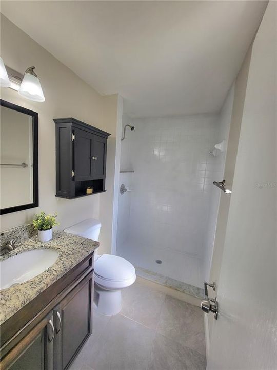 Active With Contract: $319,800 (3 beds, 2 baths, 1070 Square Feet)
