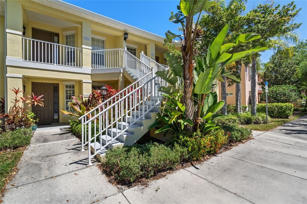 Recently Sold: $317,000 (2 beds, 2 baths, 1652 Square Feet)