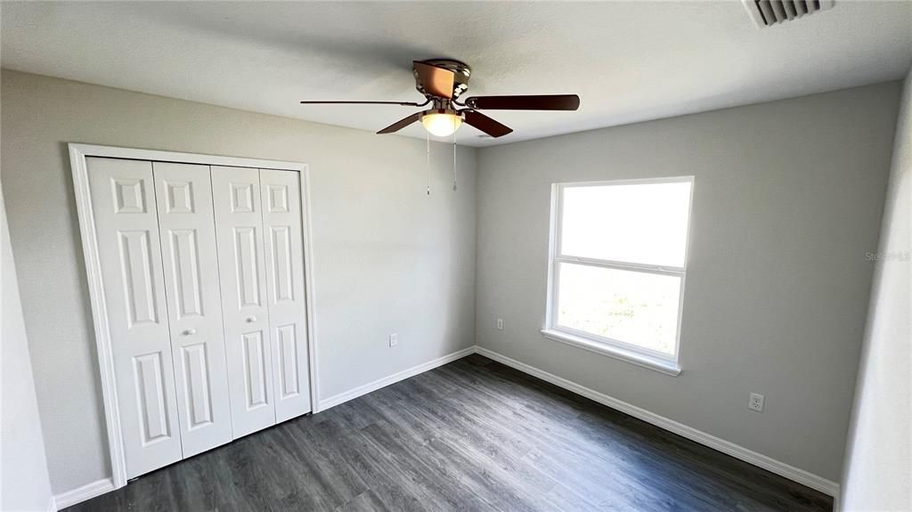 Recently Rented: $1,550 (3 beds, 2 baths, 1351 Square Feet)
